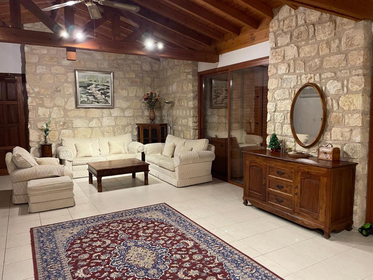Beautiful Home Pafos Exterior foto